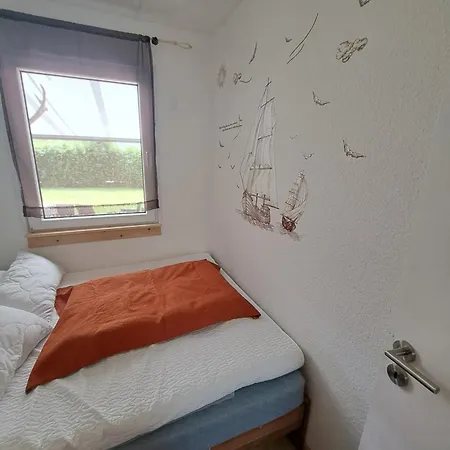 度假居 Am Edersee-scheid *