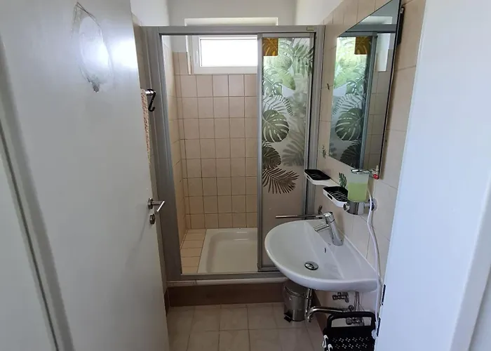 Am Edersee-scheid * Waldeck (Hessen)